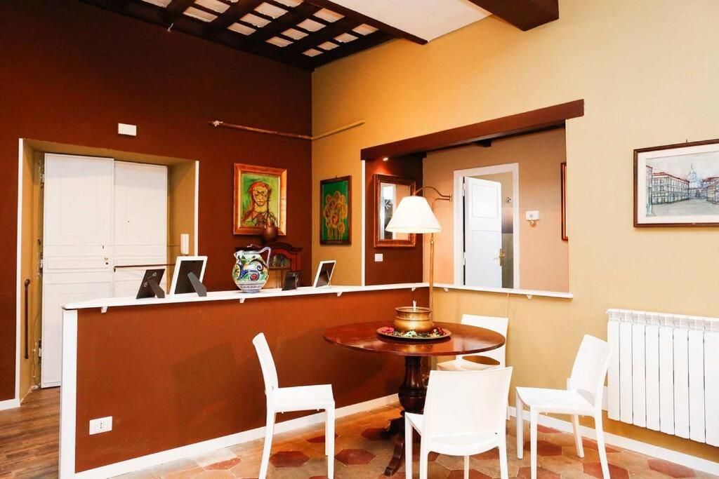 Apartment Con Terrazzino Al Pantheon Rom